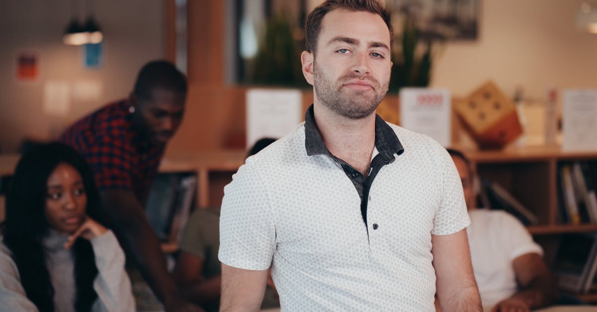 各种国外VX号：实名制如何改善公民信用体系 