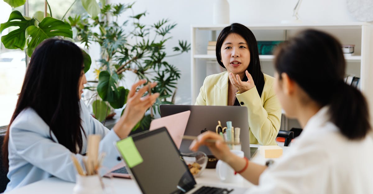 ucloud实名账号：猫秘app详情下载教程